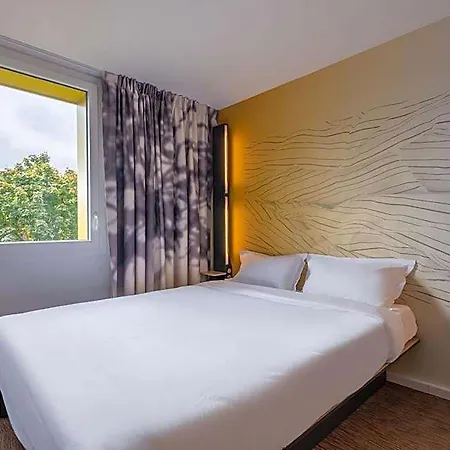 Hotel Annecy Cran-gevrier 2*