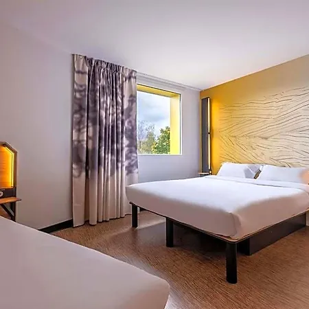 Hotel Annecy Cran-gevrier 2*